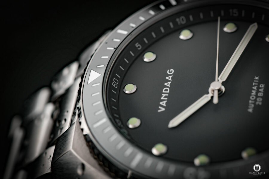 VANDAAG Tiefsee Automatic Balance Review – WATCHDAVID® - THE WATCH BLOG