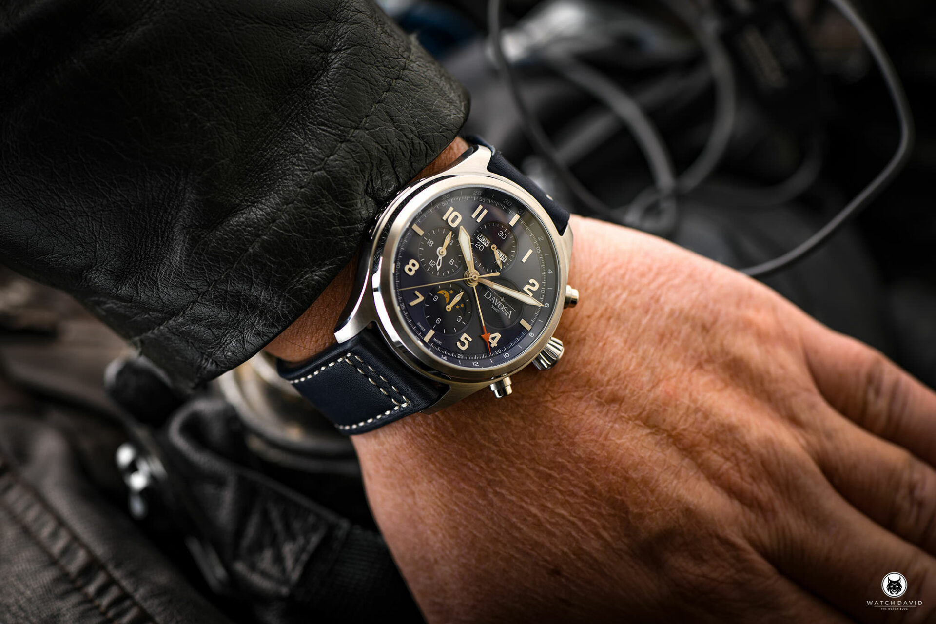 Davosa Newton Pilot Moonphase Chronograph Automatic Review