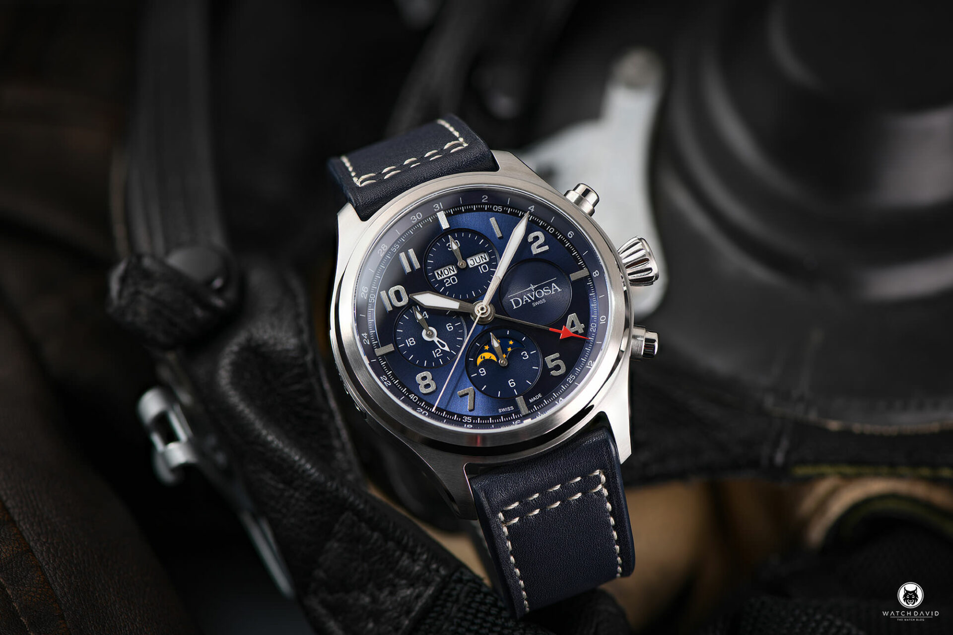 Davosa Newton Pilot Moonphase Chronograph Automatic Review